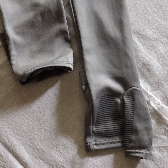 UVShield Cool Sleeves with hand cover - Picture 6 of 12